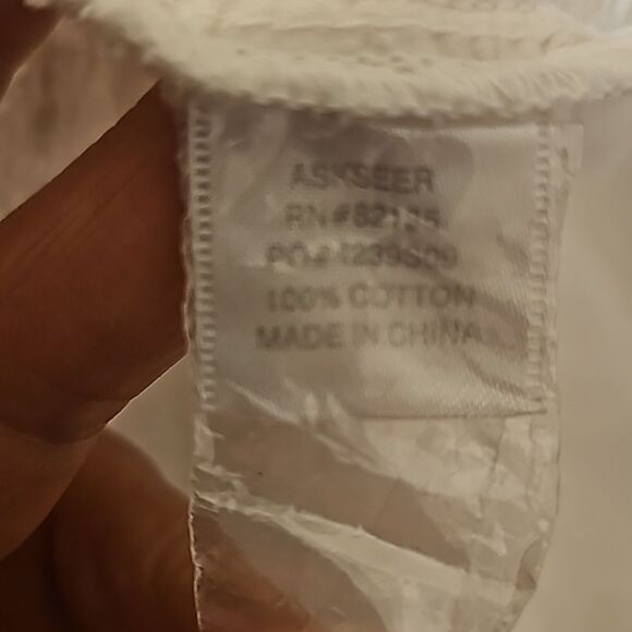 Fresh produce textured mini skirt size small - Picture 7 of 7